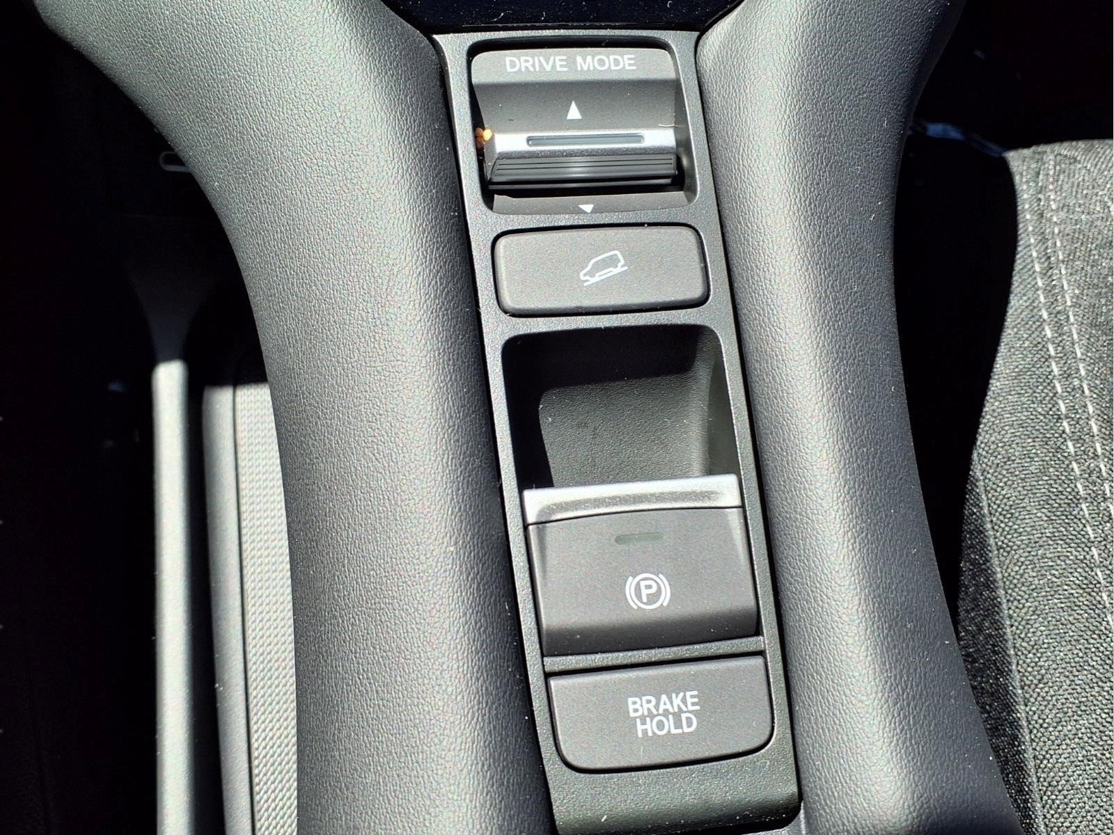 New 2026 Honda HR-V LX image 20