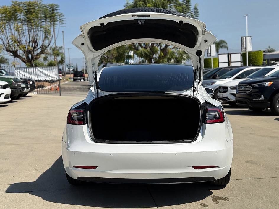 Used 2020 Tesla Model 3 image 16