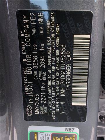 New 2026 Hyundai Elantra Limited FWD image 30