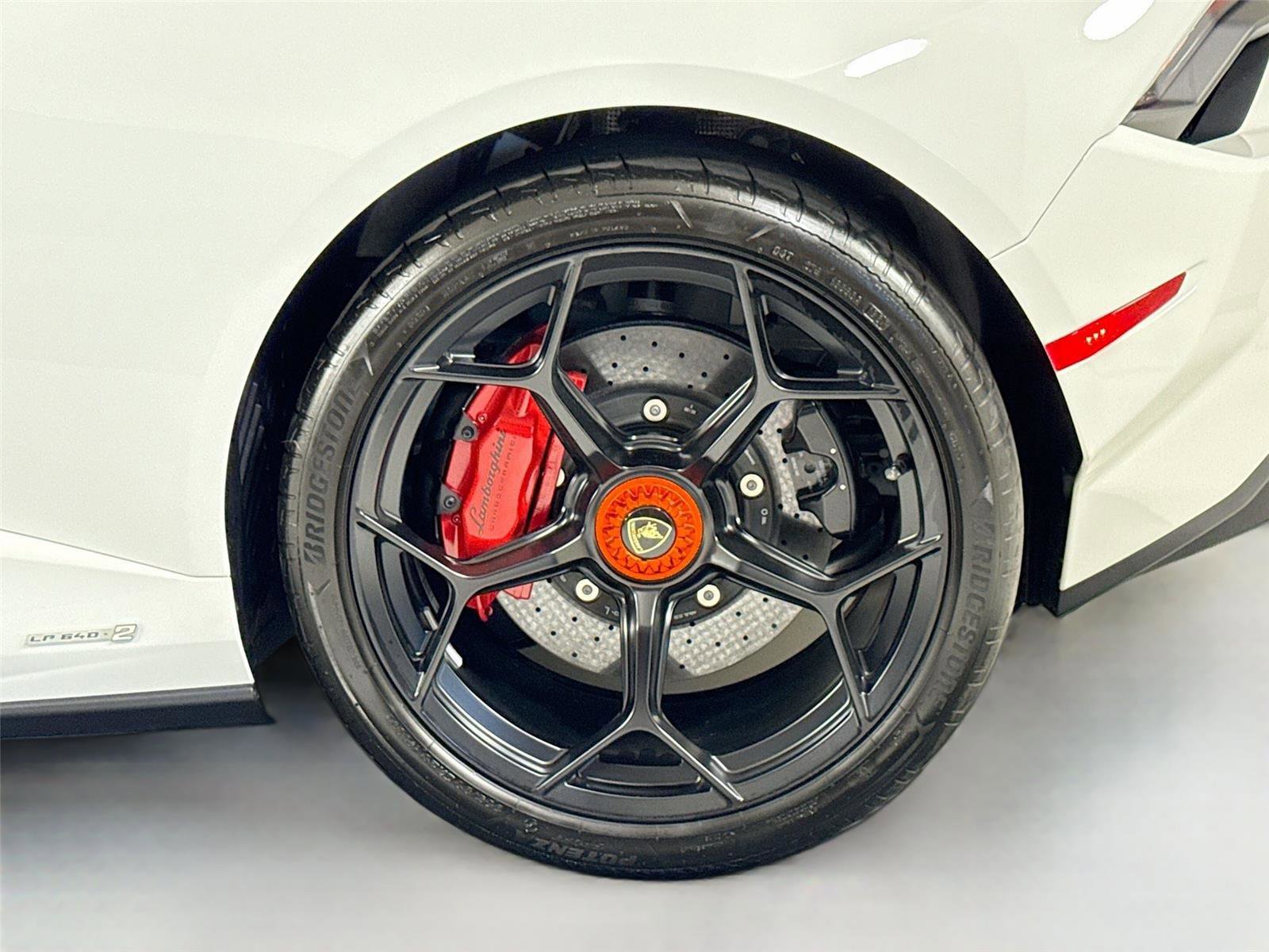Used 2024 Lamborghini Huracan Tecnica RWD image 39