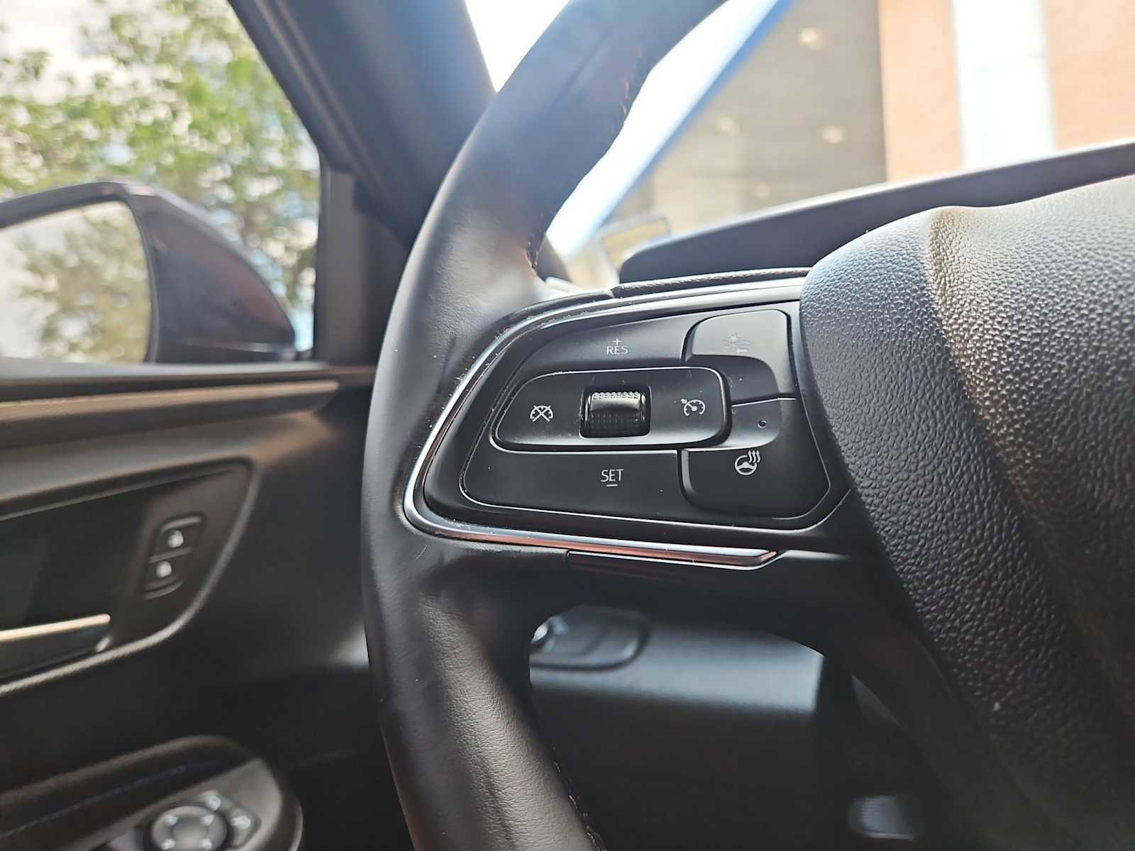 Used 2025 Buick Envista Sport Touring w/ Convenience I Package image 23