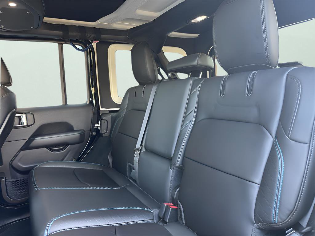 Used 2024 Jeep Wrangler High Altitude image 52