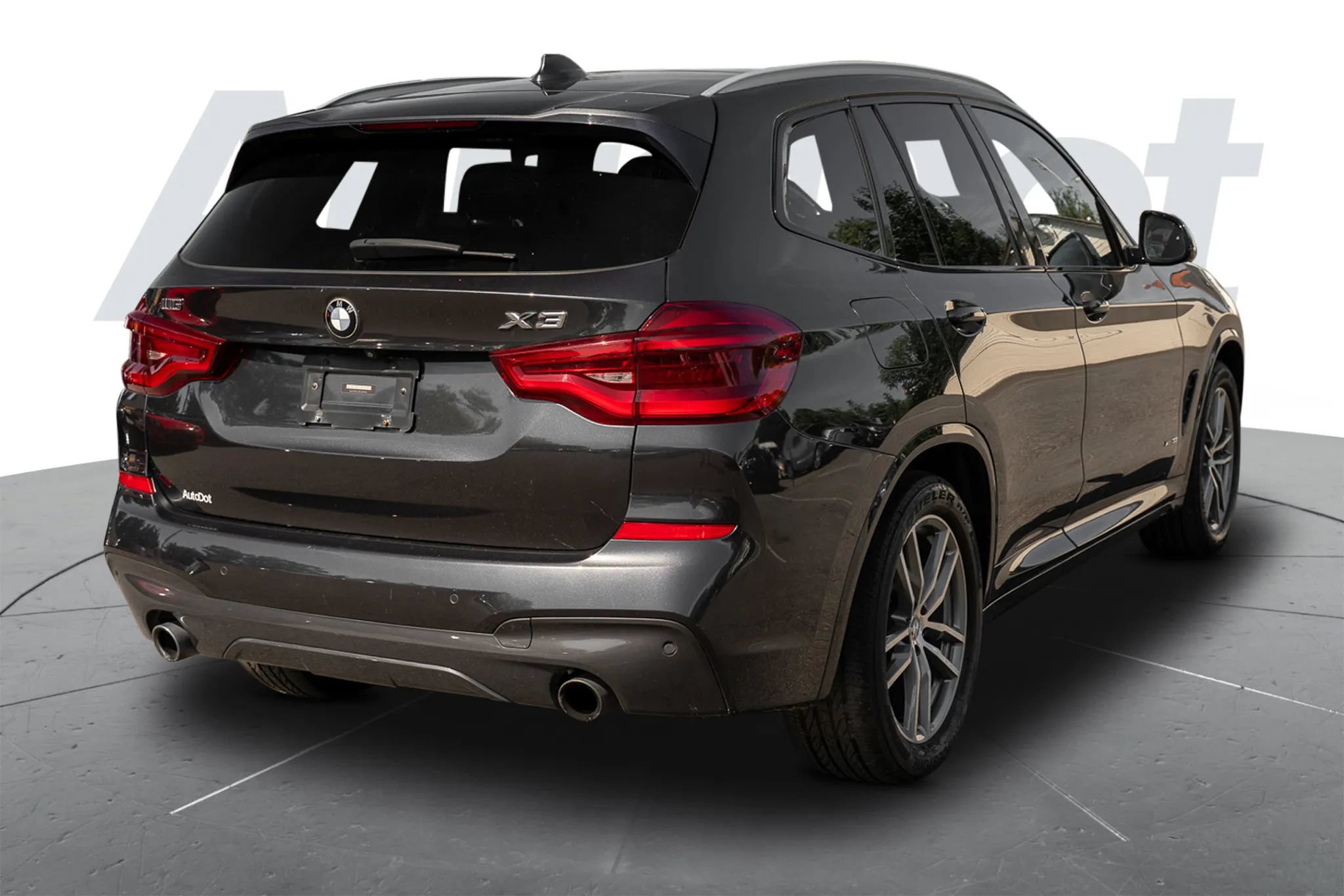 Used 2018 BMW X3 xDrive30i AWD/4WD image 3