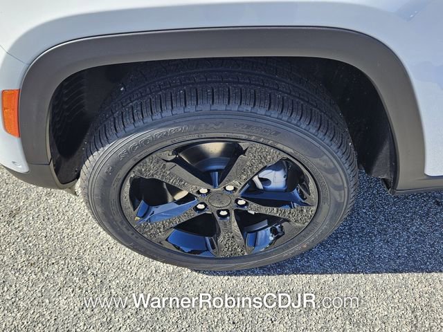 New 2025 Jeep Grand Cherokee Limited w/ Luxury Tech Group II image 18