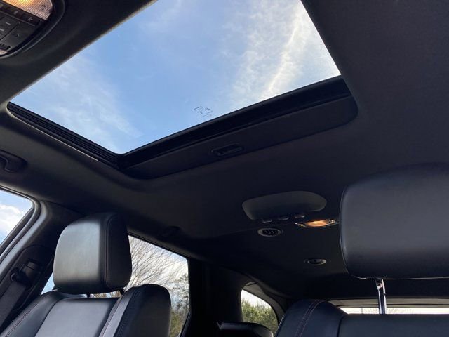 Used 2024 Dodge Durango GT image 10