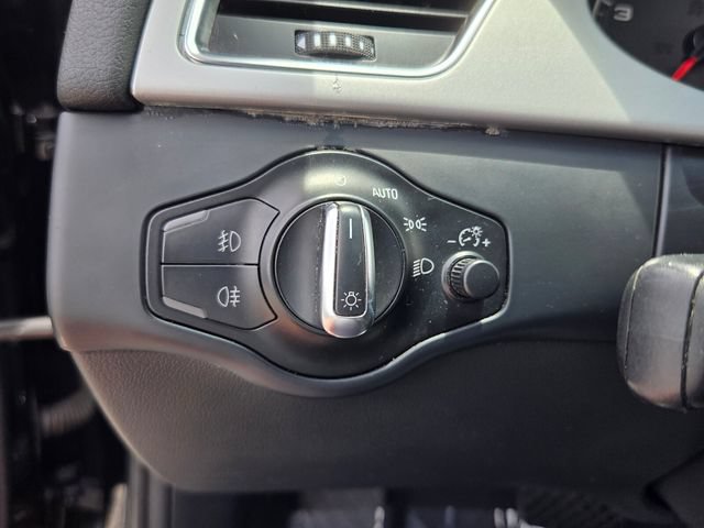 Used 2012 Audi A4 2.0T Premium FWD image 31