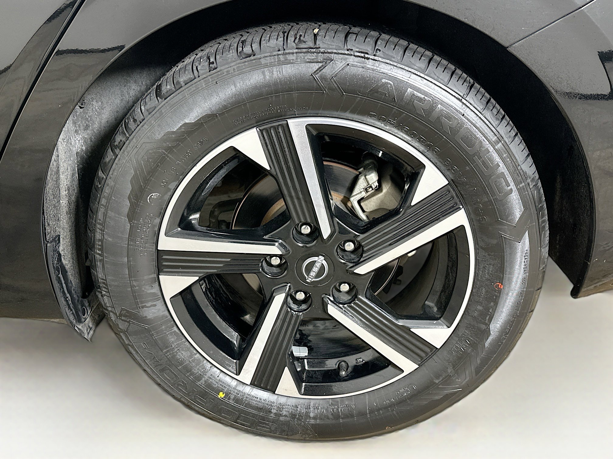 Used 2024 Nissan Sentra SV image 11