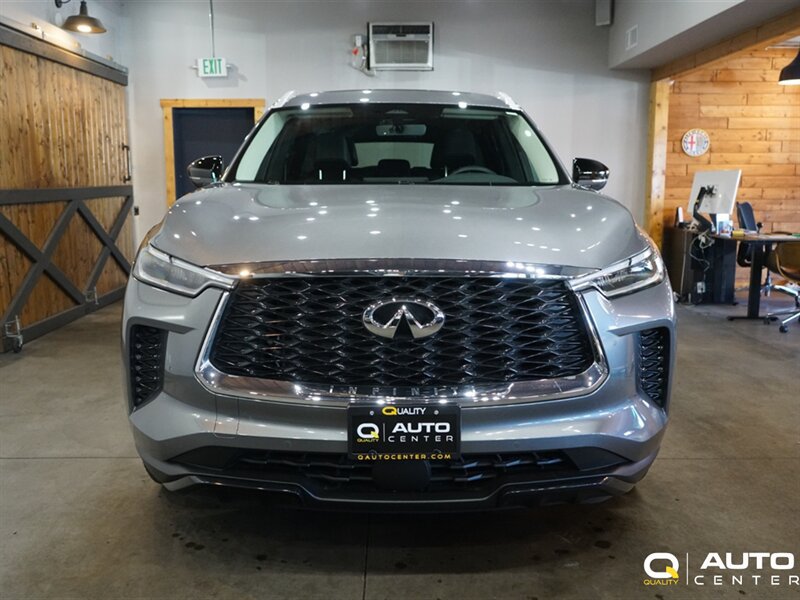 Used 2024 INFINITI QX60 Luxe AWD/4WD image 2
