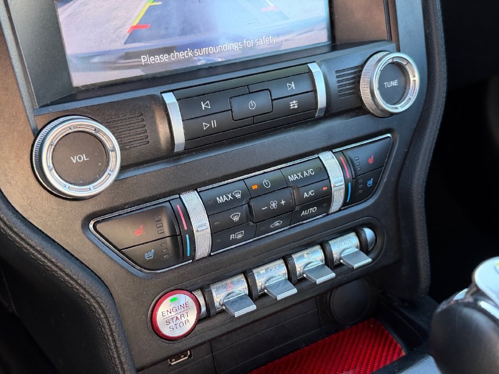 Used 2020 Ford Mustang Premium RWD image 21