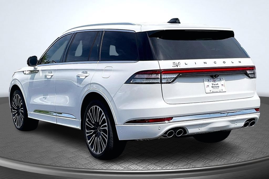 New 2026 Lincoln Aviator Black Label w/ Dynamic Handling Package AWD/4WD image 3
