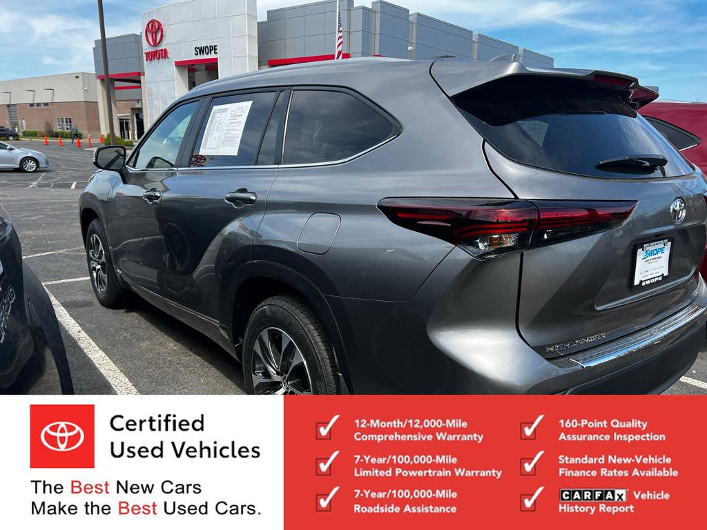 Certified 2026 Toyota Highlander XLE image 4
