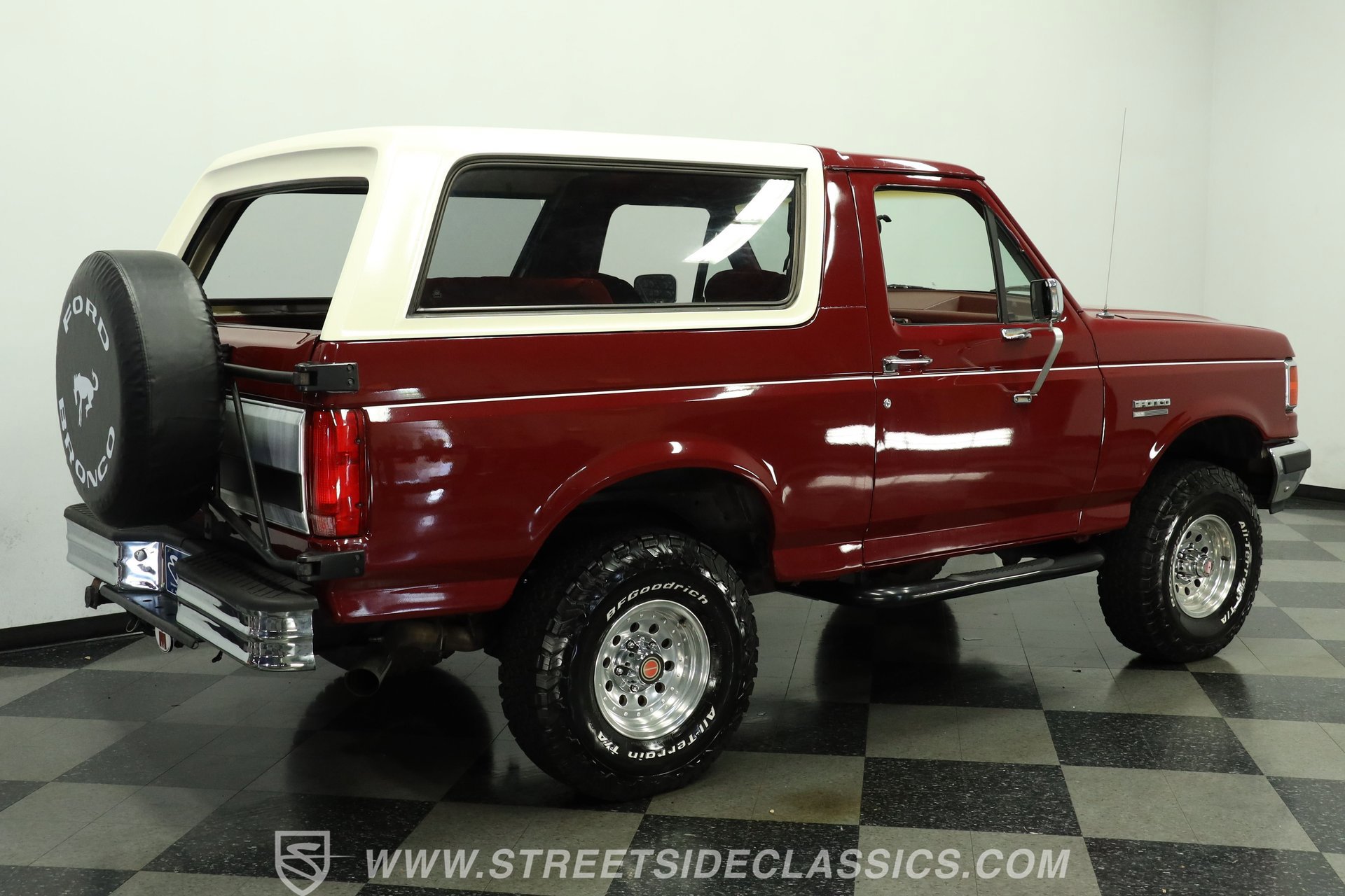 Used 1990 Ford Bronco AWD/4WD image 12