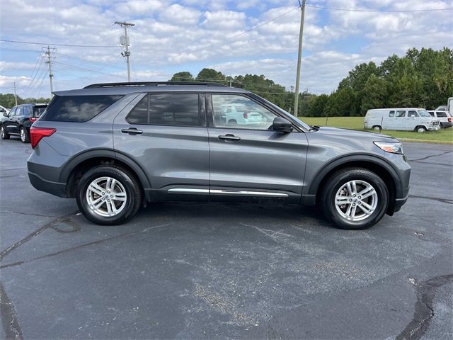 Certified 2023 Ford Explorer XLT w/ Equipment Group 202A image 2