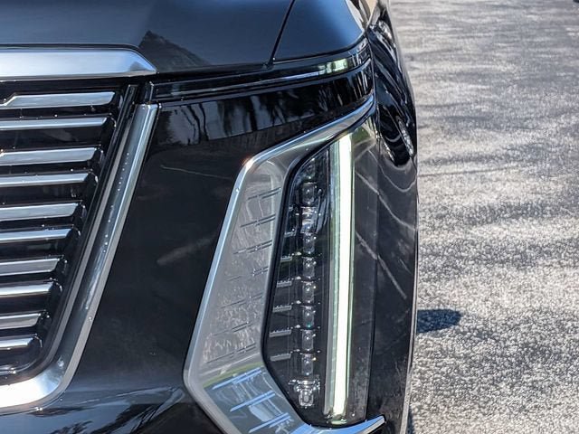 New 2026 Cadillac Escalade ESV Platinum Luxury w/ LPO, Floor Liner Package AWD/4WD image 9