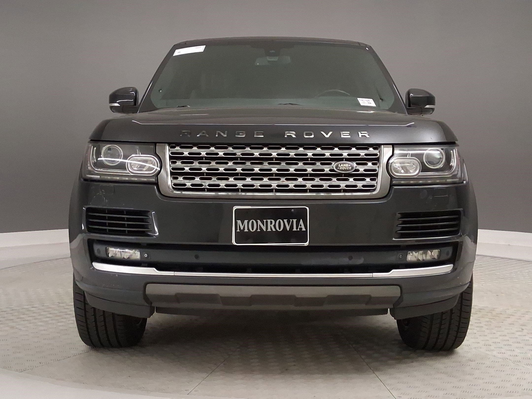 Used 2015 Land Rover Range Rover Supercharged image 4