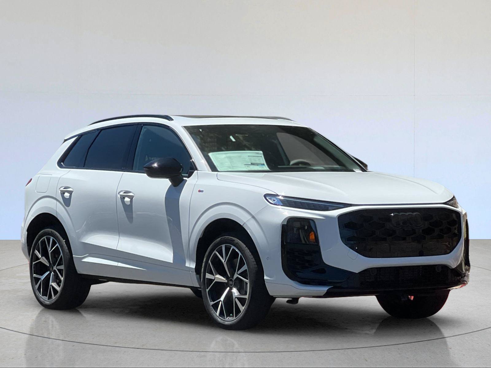 New 2026 Audi Q3 quattro 2.0T AWD/4WD image 8