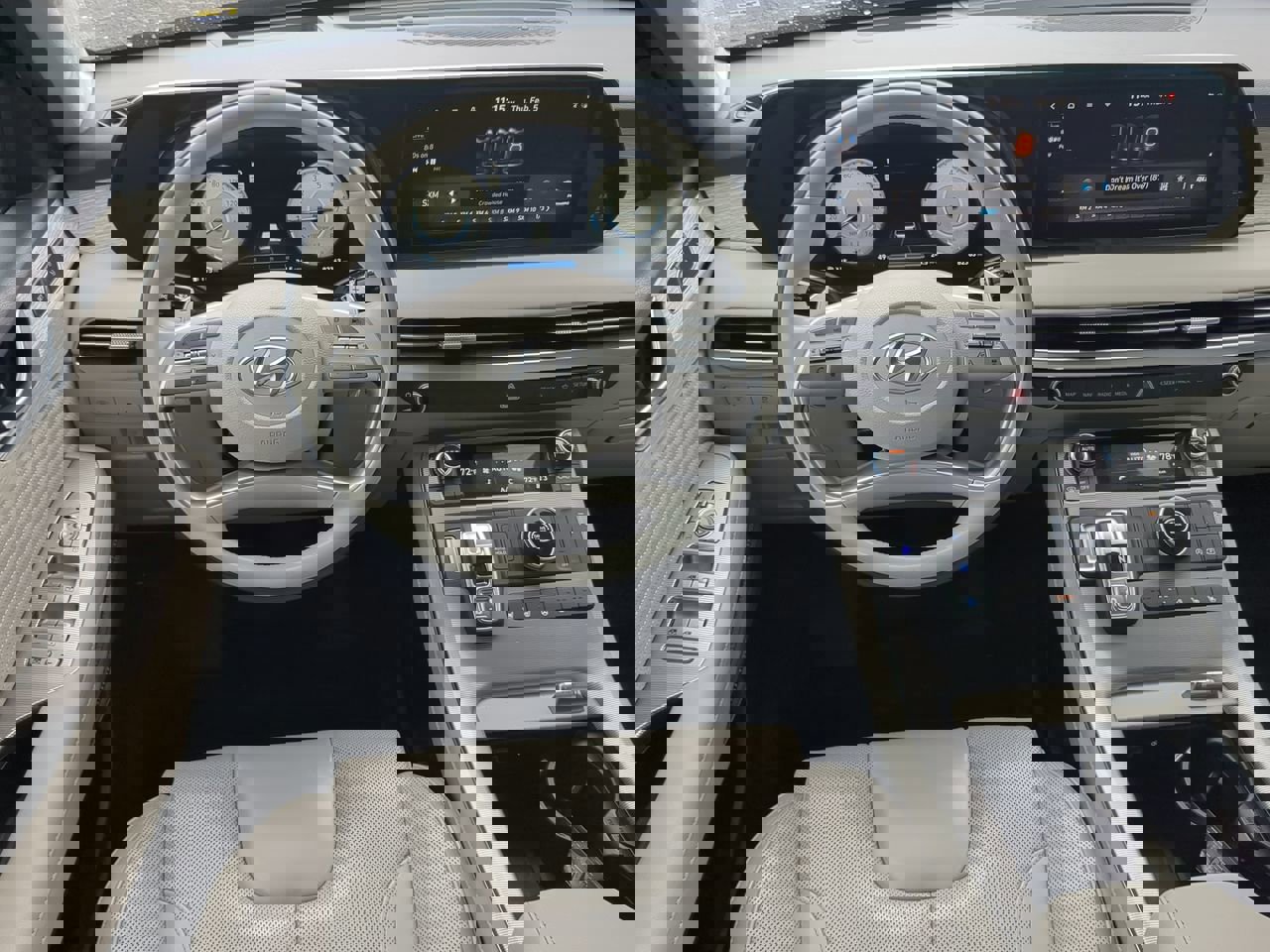 Used 2023 Hyundai Palisade Calligraphy image 15