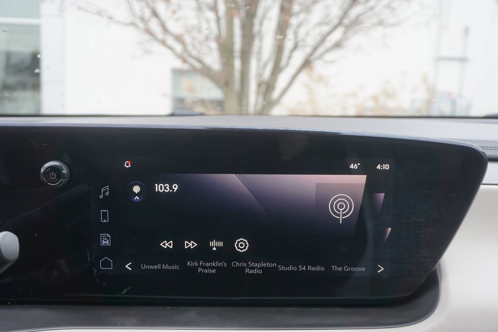 Used 2024 Buick Encore GX Avenir w/ Avenir Technology Package image 14