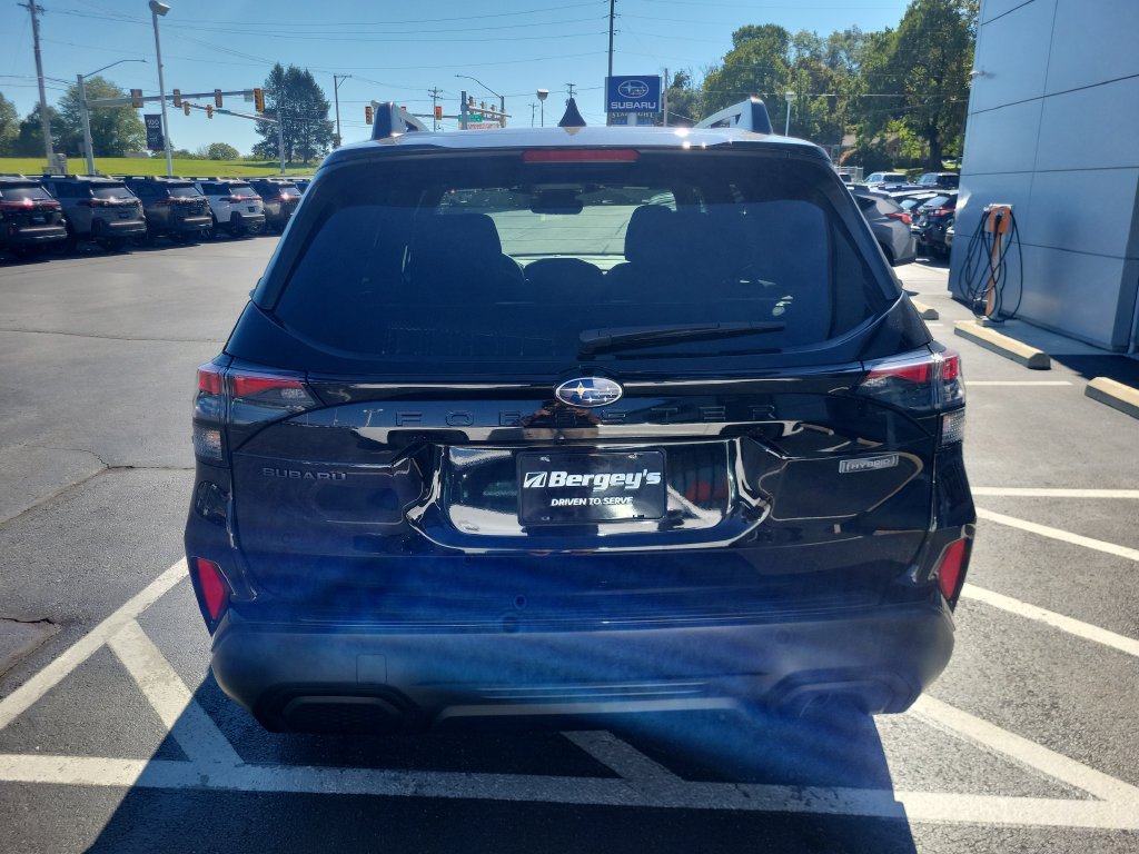 New 2026 Subaru Forester Premium AWD/4WD image 3