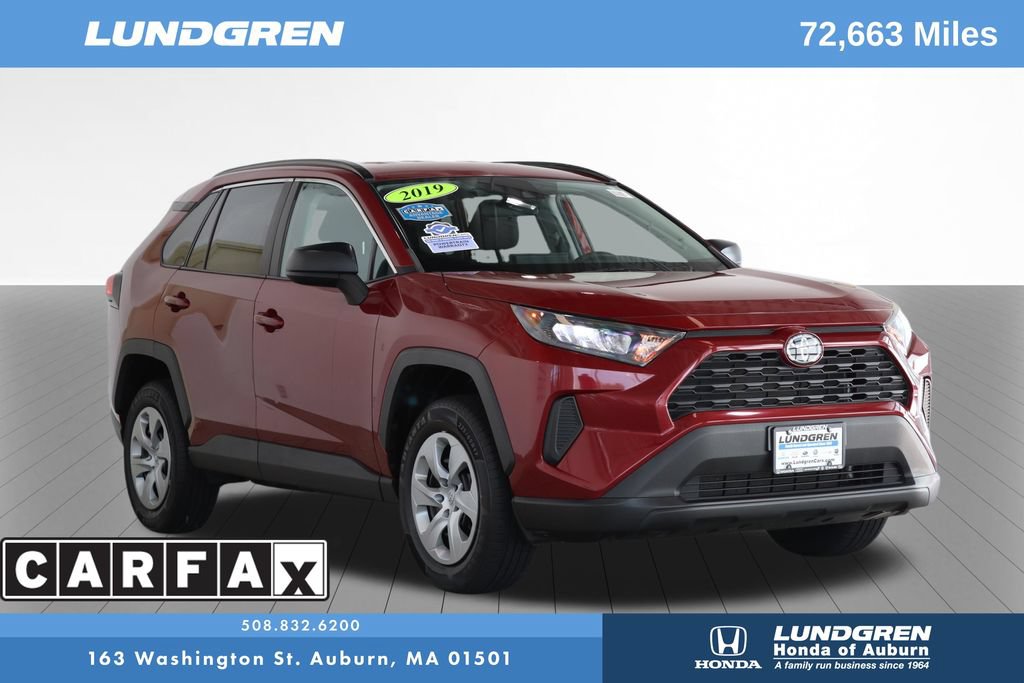 Used 2019 Toyota RAV4 LE w/ All Weather Liner Package AWD/4WD video 1