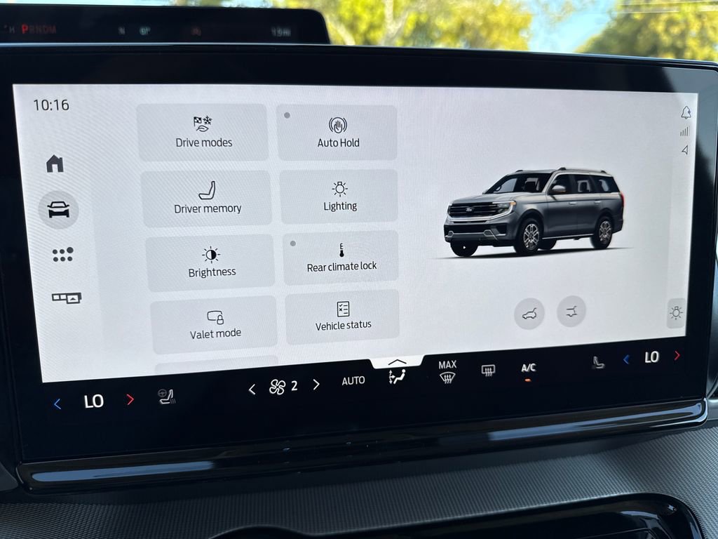 New 2025 Ford Expedition Max Active image 29