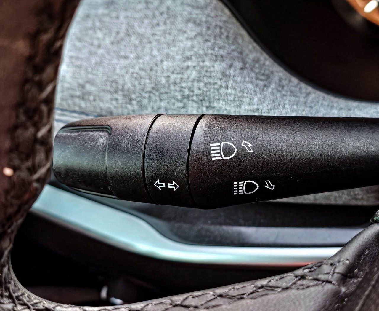 Used 2023 Jeep Compass Latitude w/ Convenience Group image 24