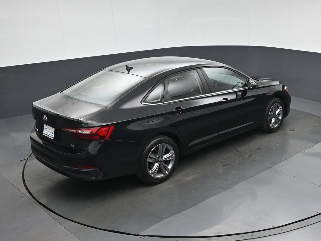 Used 2024 Volkswagen Jetta SE FWD image 56
