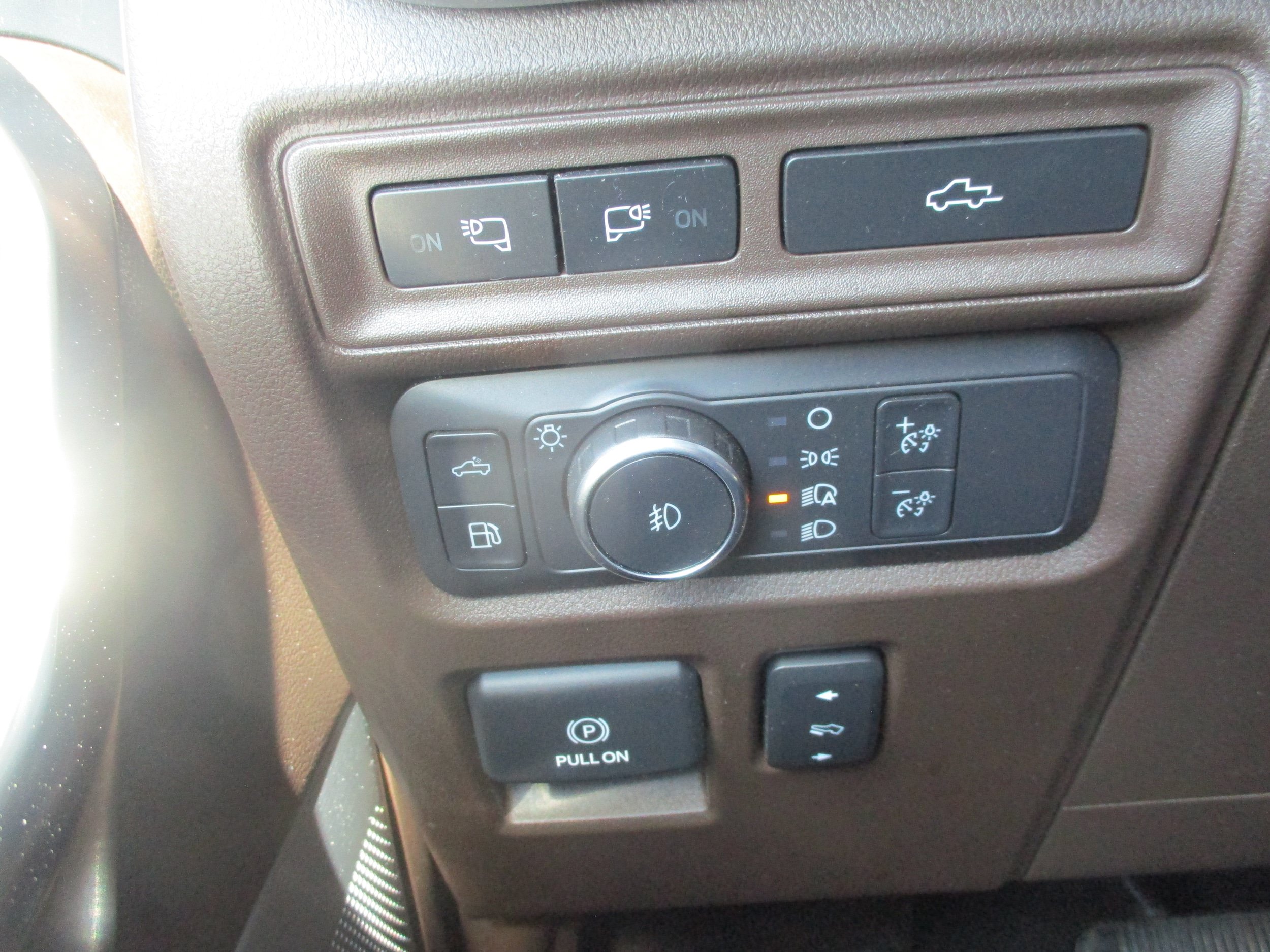 Used 2021 Ford F150 King Ranch w/ Equipment Group 601A High AWD/4WD image 23