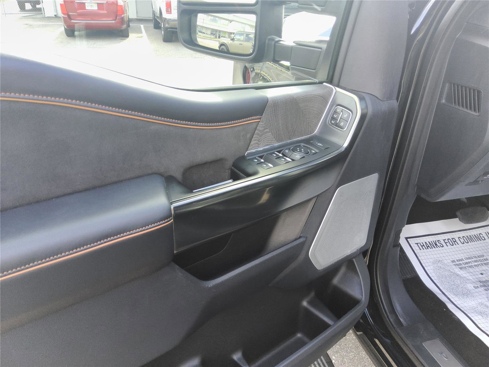Used 2024 Ford F350 Platinum w/ Tremor Off-Road Package image 13