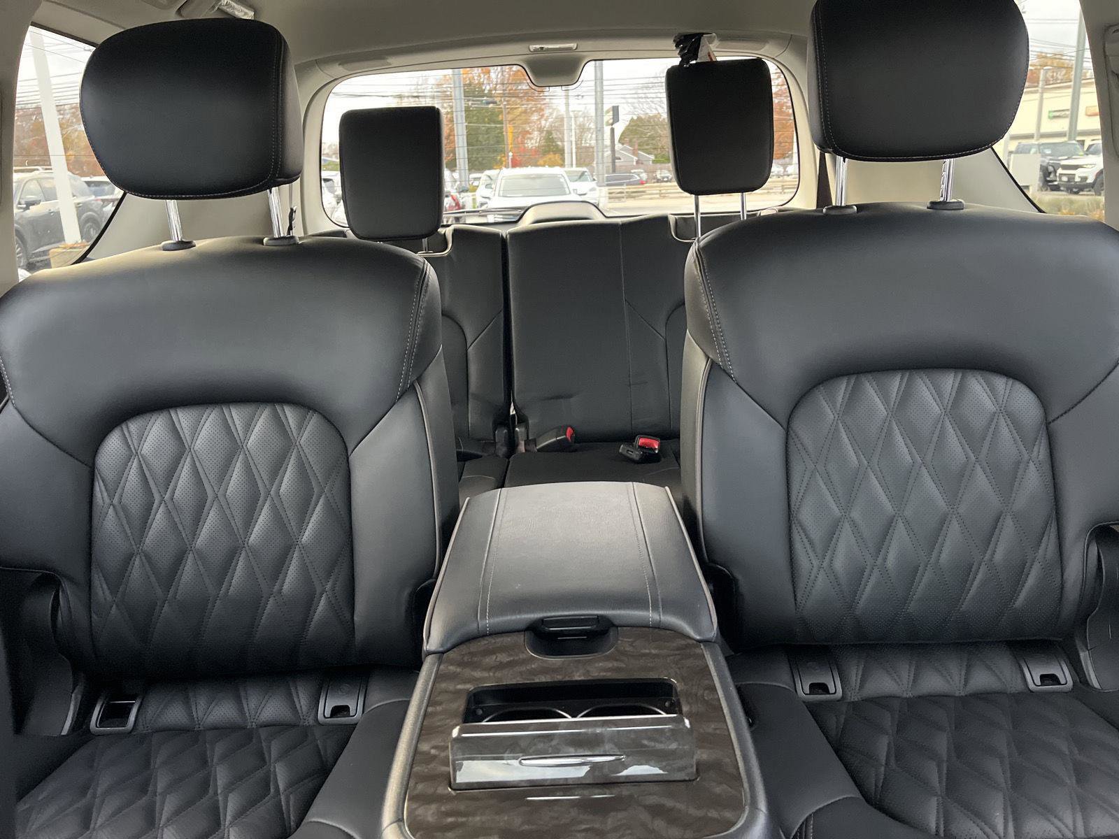 Used 2024 Nissan Armada Platinum w/ Captain's Chairs Package image 22