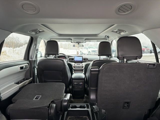 Certified 2021 Ford Explorer XLT w/ Equipment Group 202A image 16