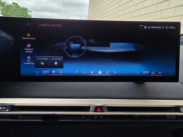 Used 2024 BMW iX xDrive50 w/ Sport Package AWD/4WD image 60