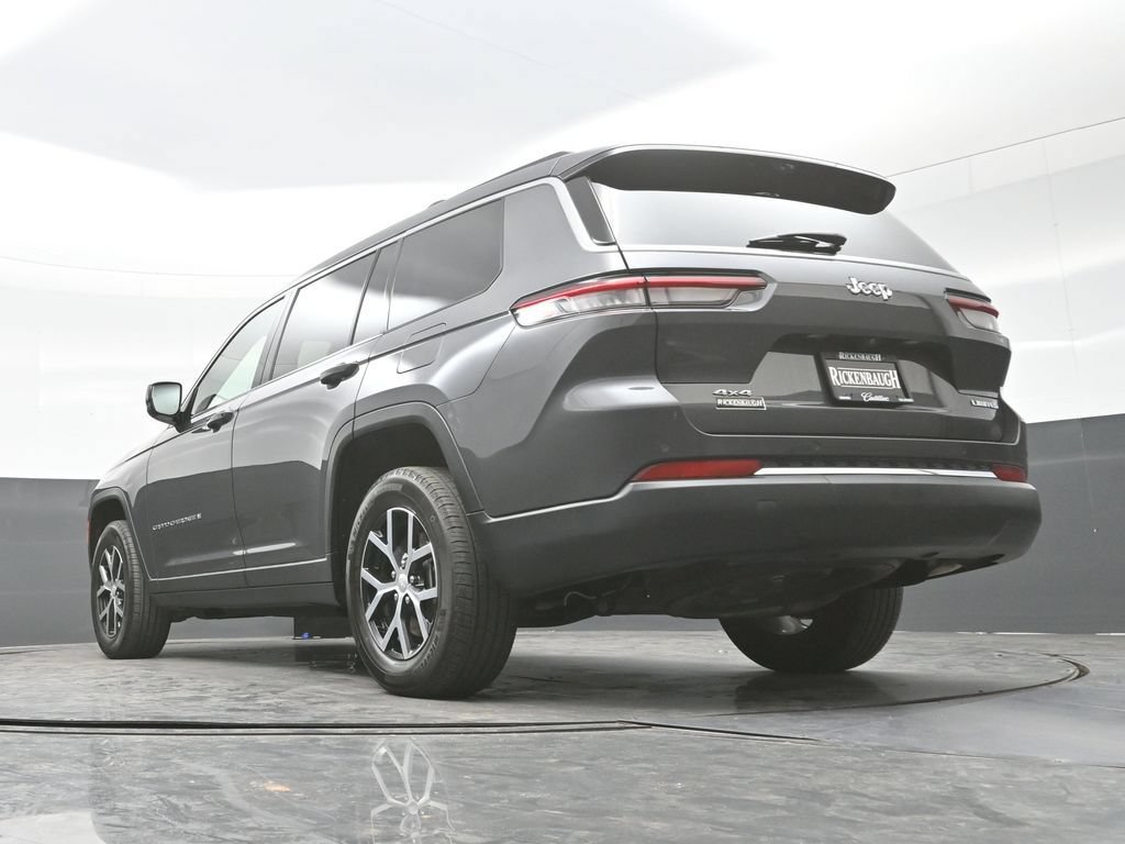 Used 2023 Jeep Grand Cherokee L Limited w/ Luxury Tech Group II AWD/4WD image 25