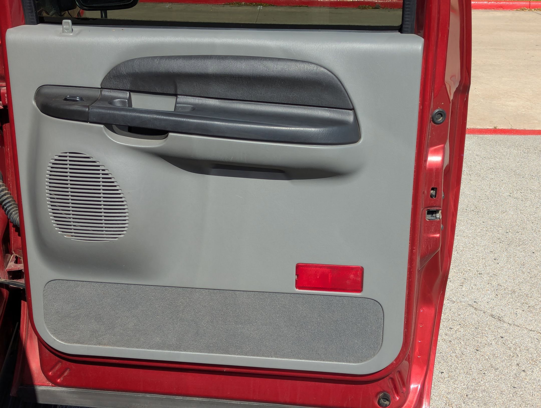 Used 2005 Ford Excursion 2WD image 22