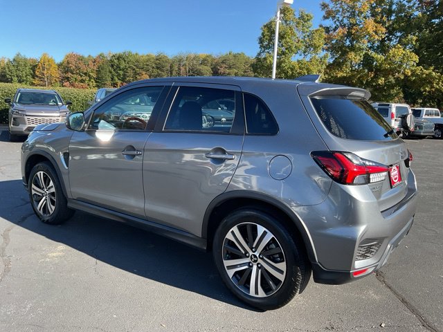 Used 2025 Mitsubishi Outlander Sport SE AWD/4WD image 11
