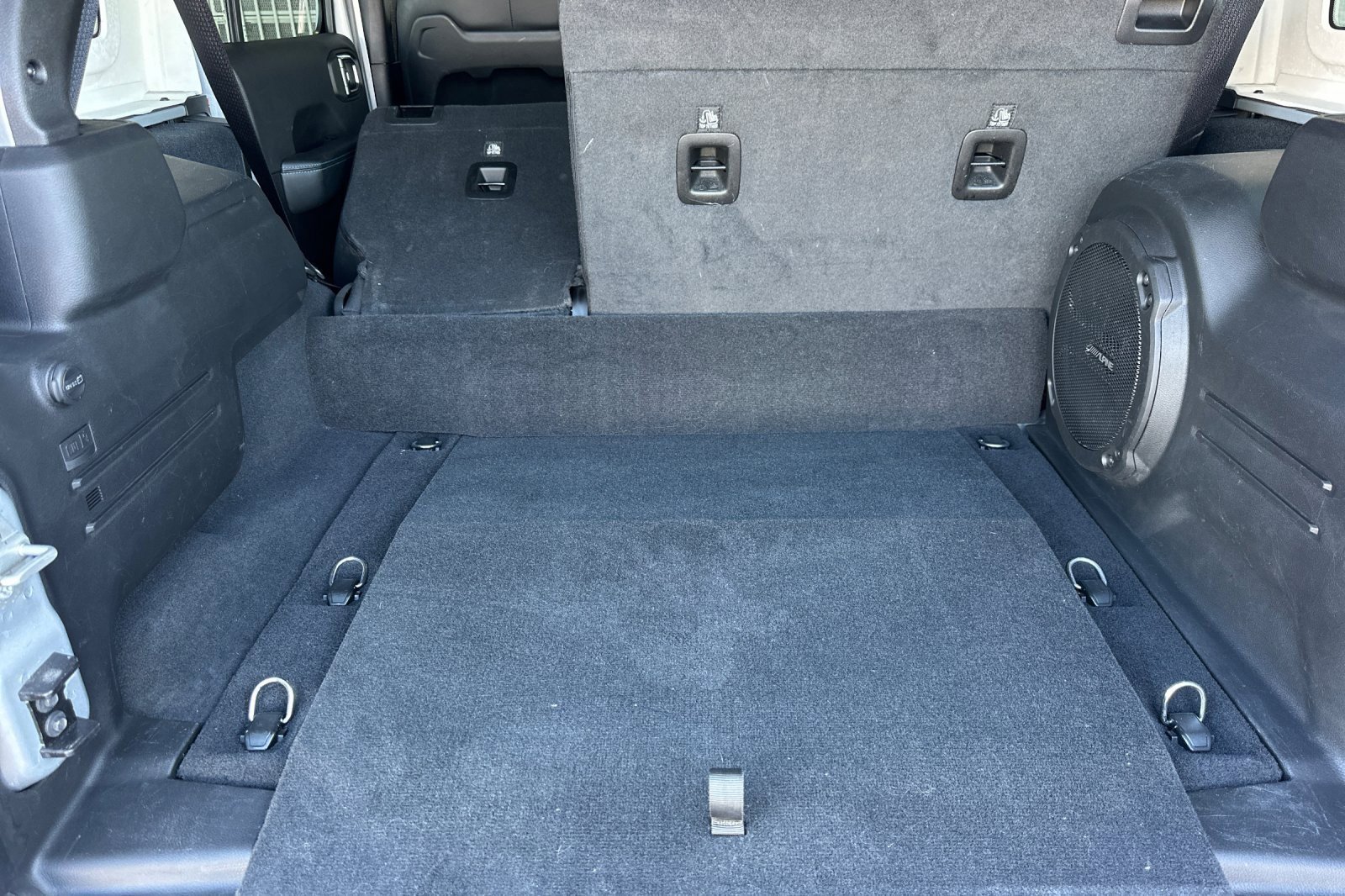 Used 2024 Jeep Wrangler High Altitude image 14