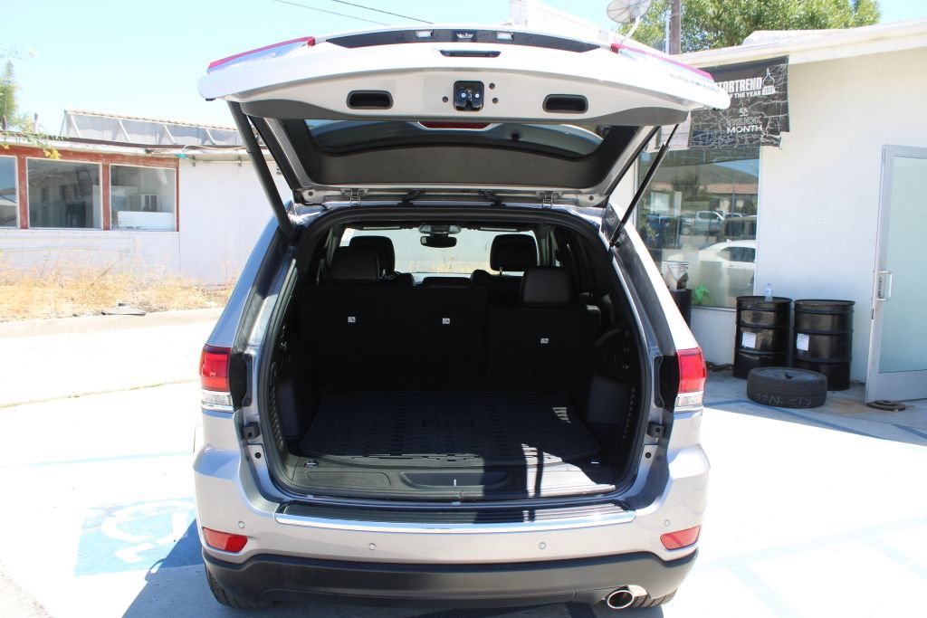 Used 2021 Jeep Grand Cherokee Limited RWD image 11