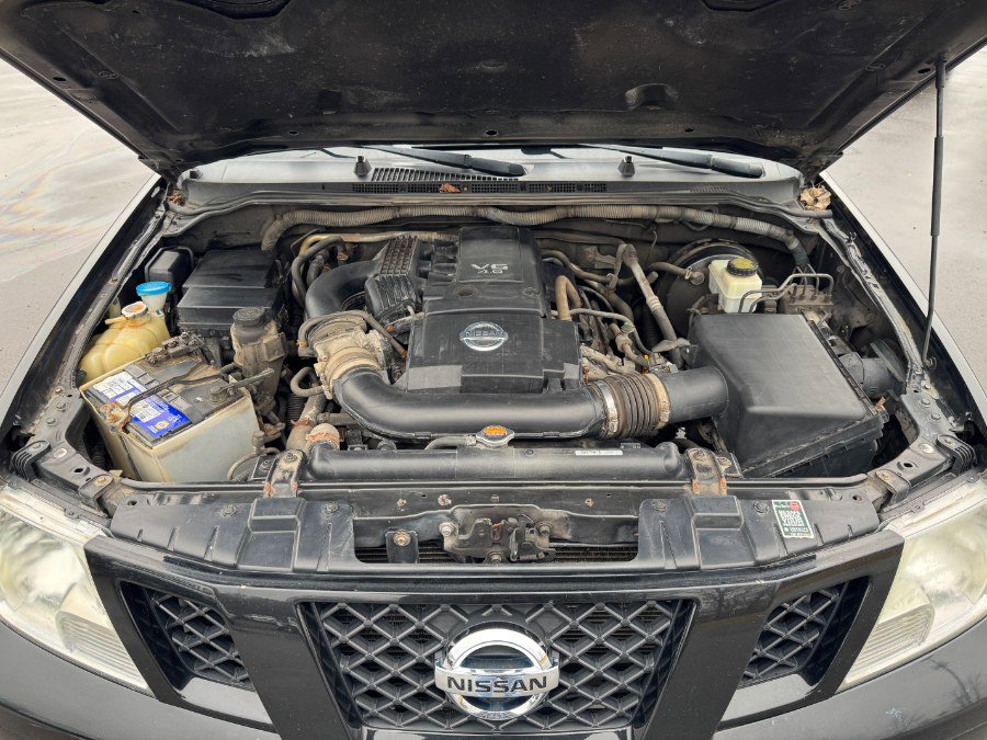 Used 2012 Nissan Frontier PRO-4X image 23