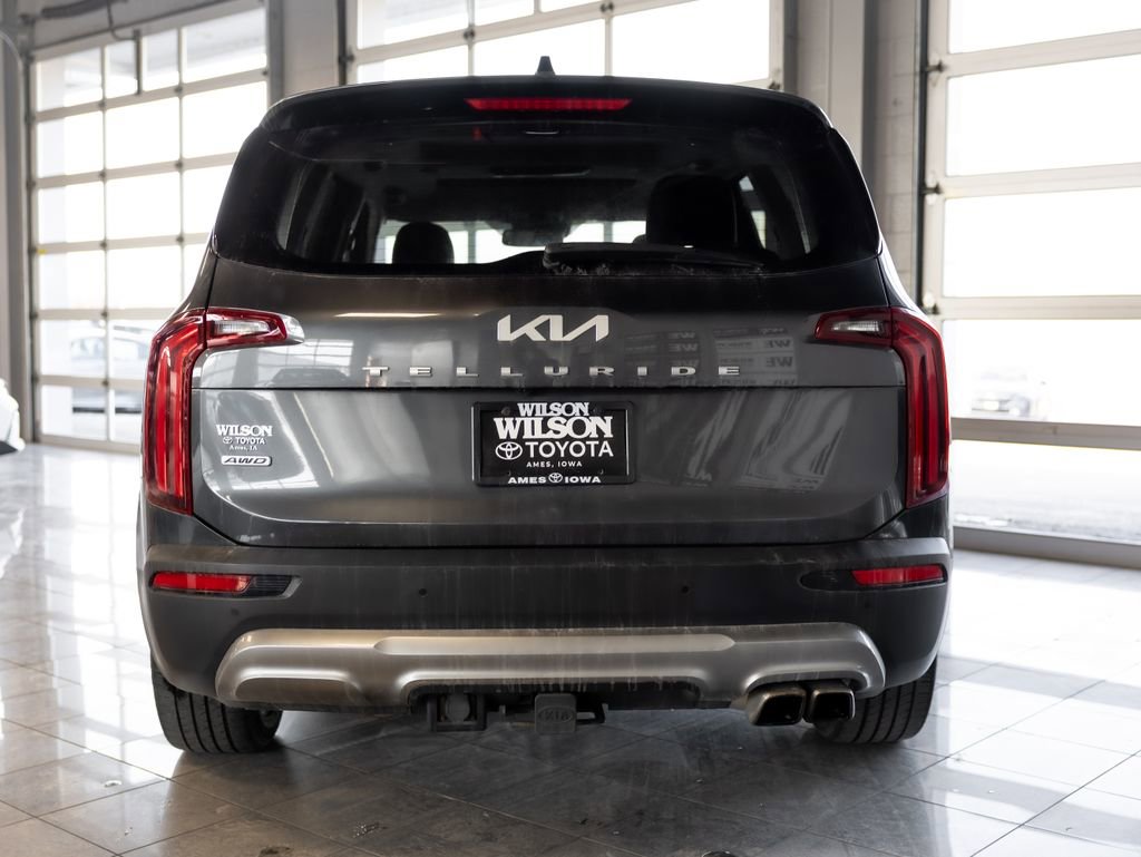 Used 2022 Kia Telluride SX w/ SX Prestige Package image 4