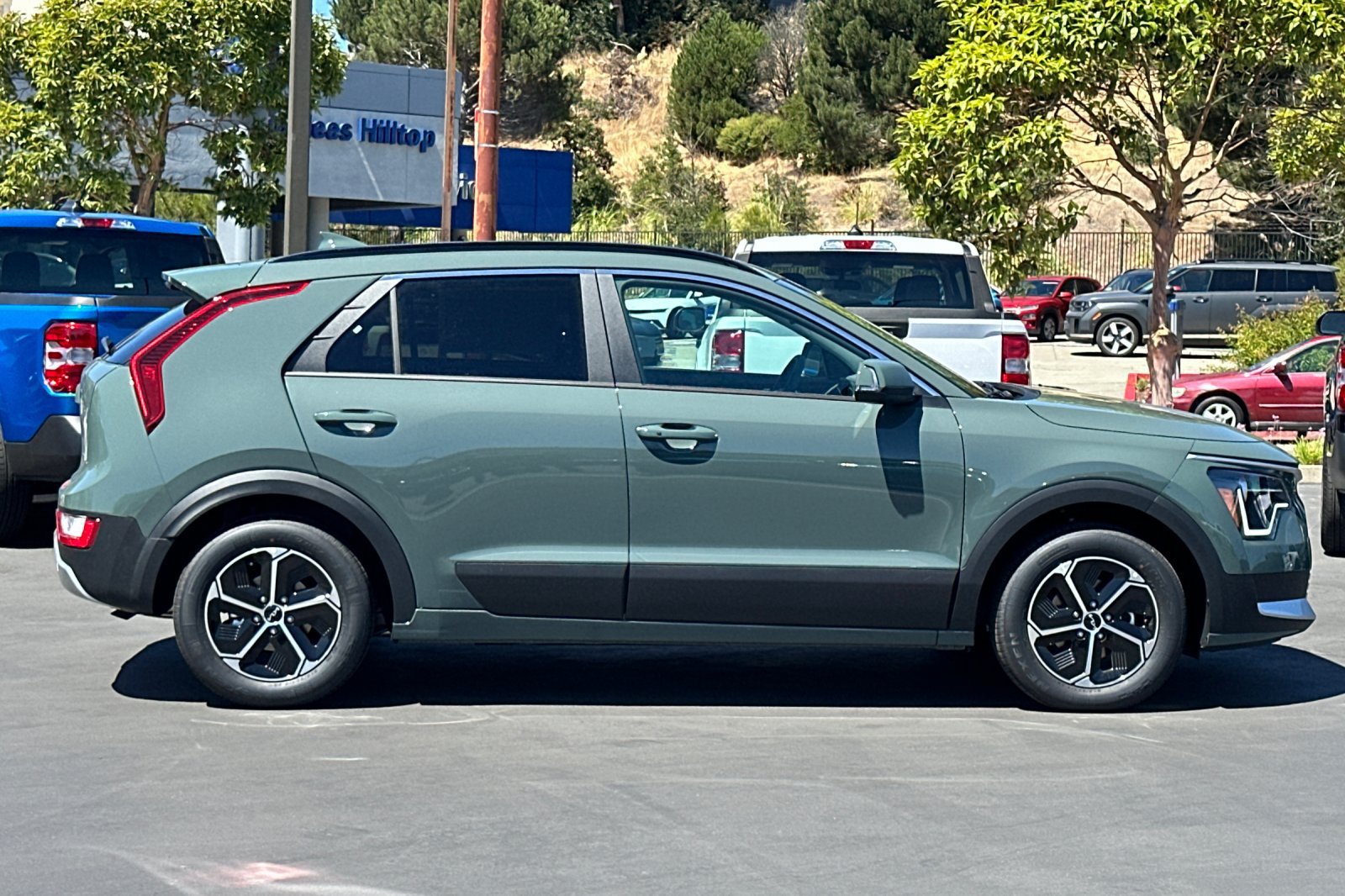 New 2026 Kia Niro EX w/ EX Premium Package FWD image 3
