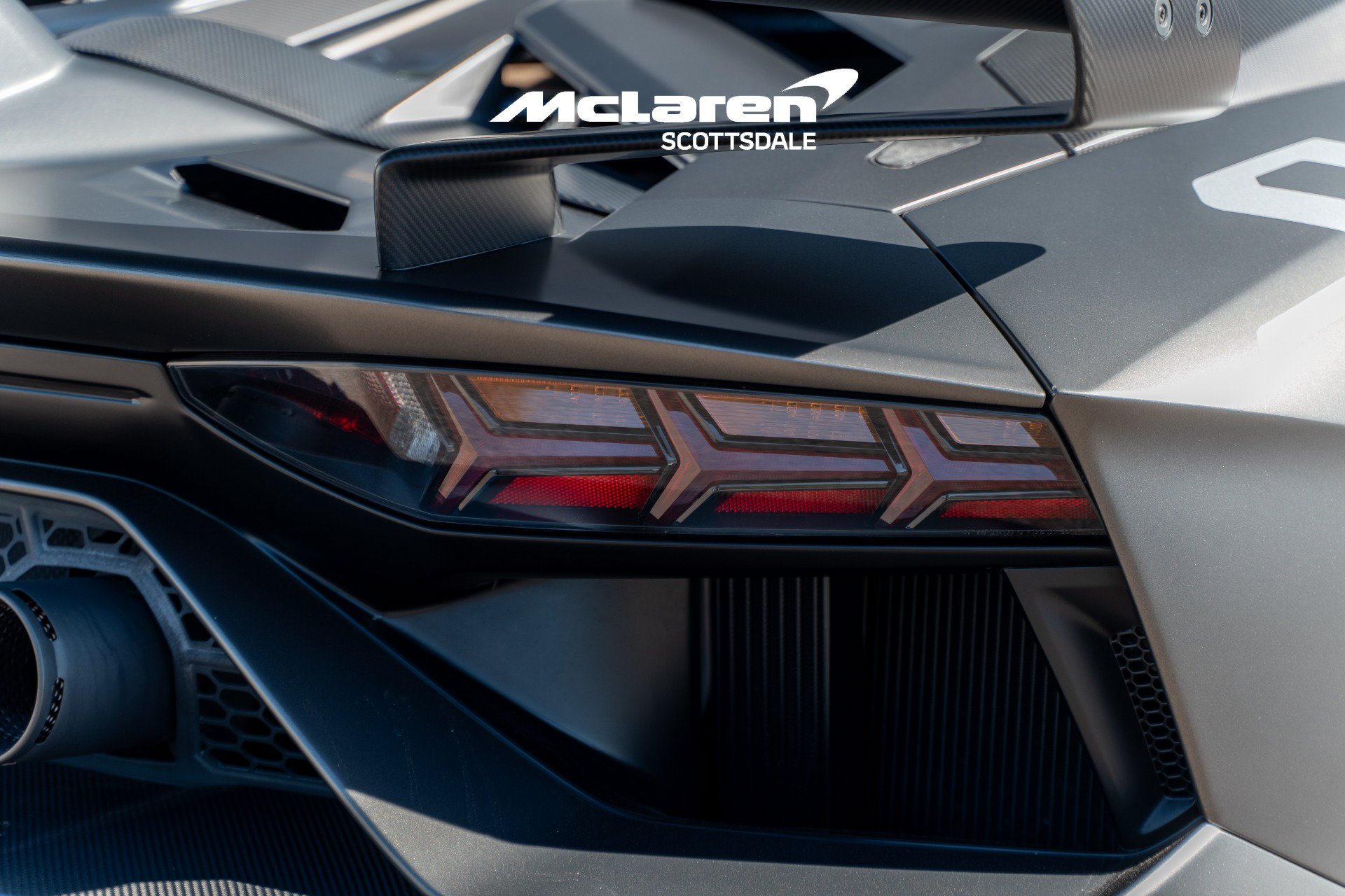 Used 2020 Lamborghini Aventador SVJ AWD/4WD image 37