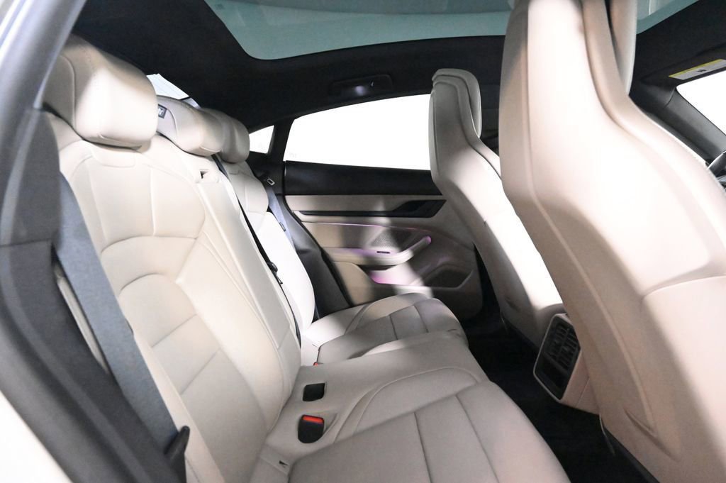 Certified 2021 Porsche Taycan 4S AWD/4WD image 19
