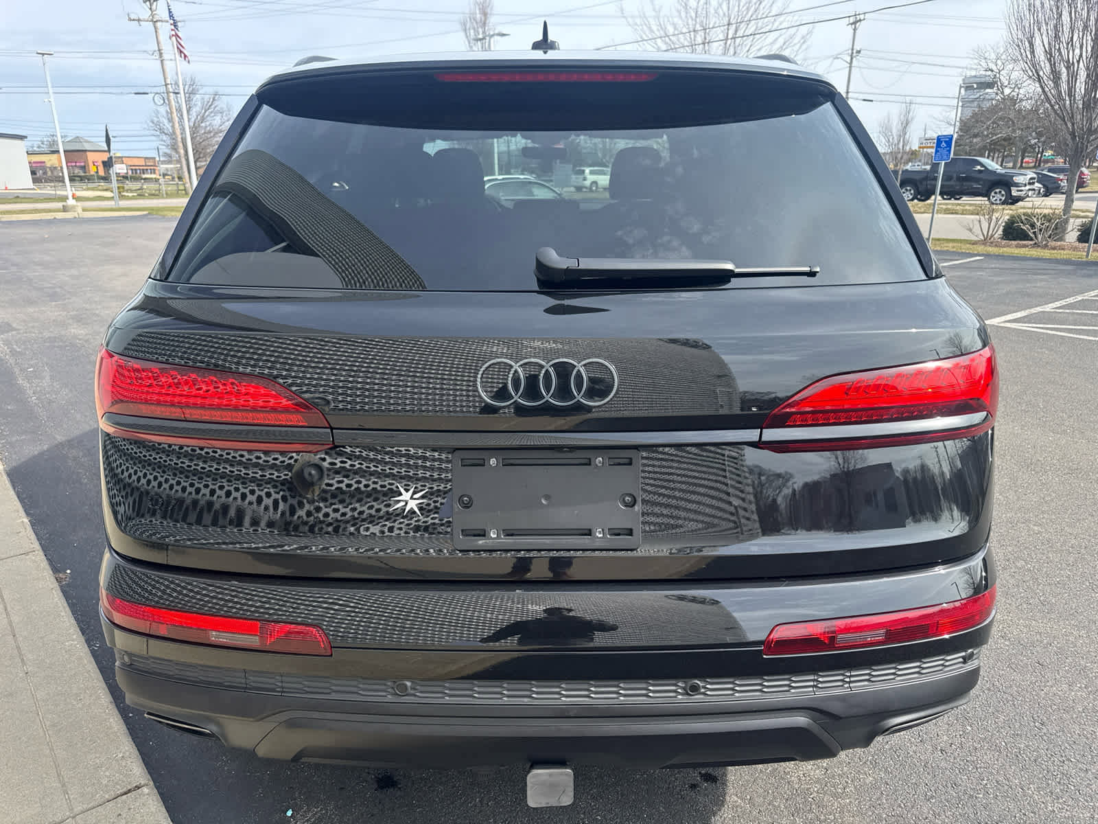 Used 2025 Audi Q7 2.0T Premium Plus w/ Premium Plus Package image 21