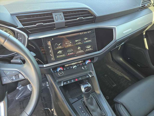 Used 2023 Audi Q3 2.0T Premium Plus AWD/4WD image 27
