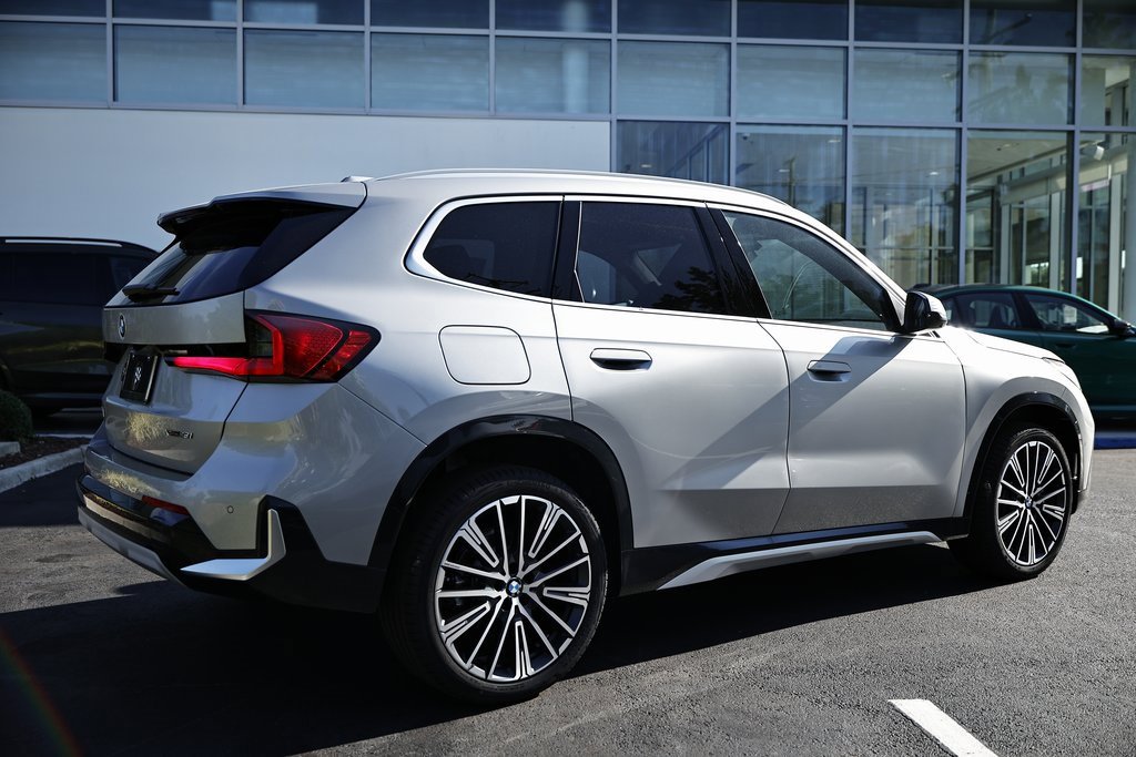 New 2025 BMW X1 xDrive28i w/ Technology Package image 6