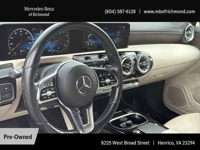 Used 2023 Mercedes-Benz CLA 250 4MATIC w/ Premium Package image 13