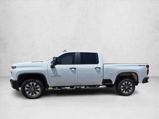 Used 2022 Chevrolet Silverado 2500 Custom w/ Custom Convenience Package AWD/4WD image 8
