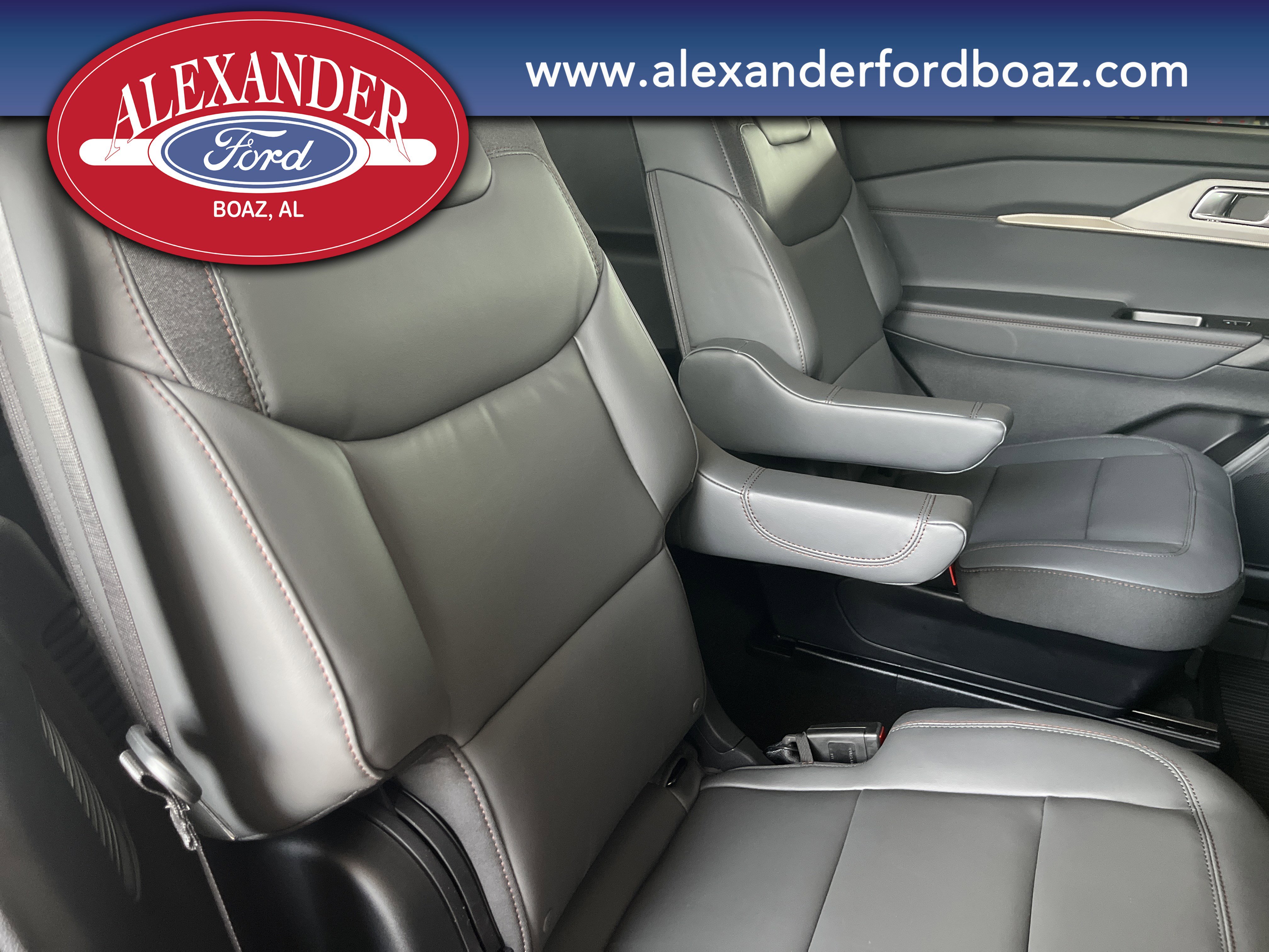 New 2026 Ford Explorer Active w/ Active Comfort Package image 18