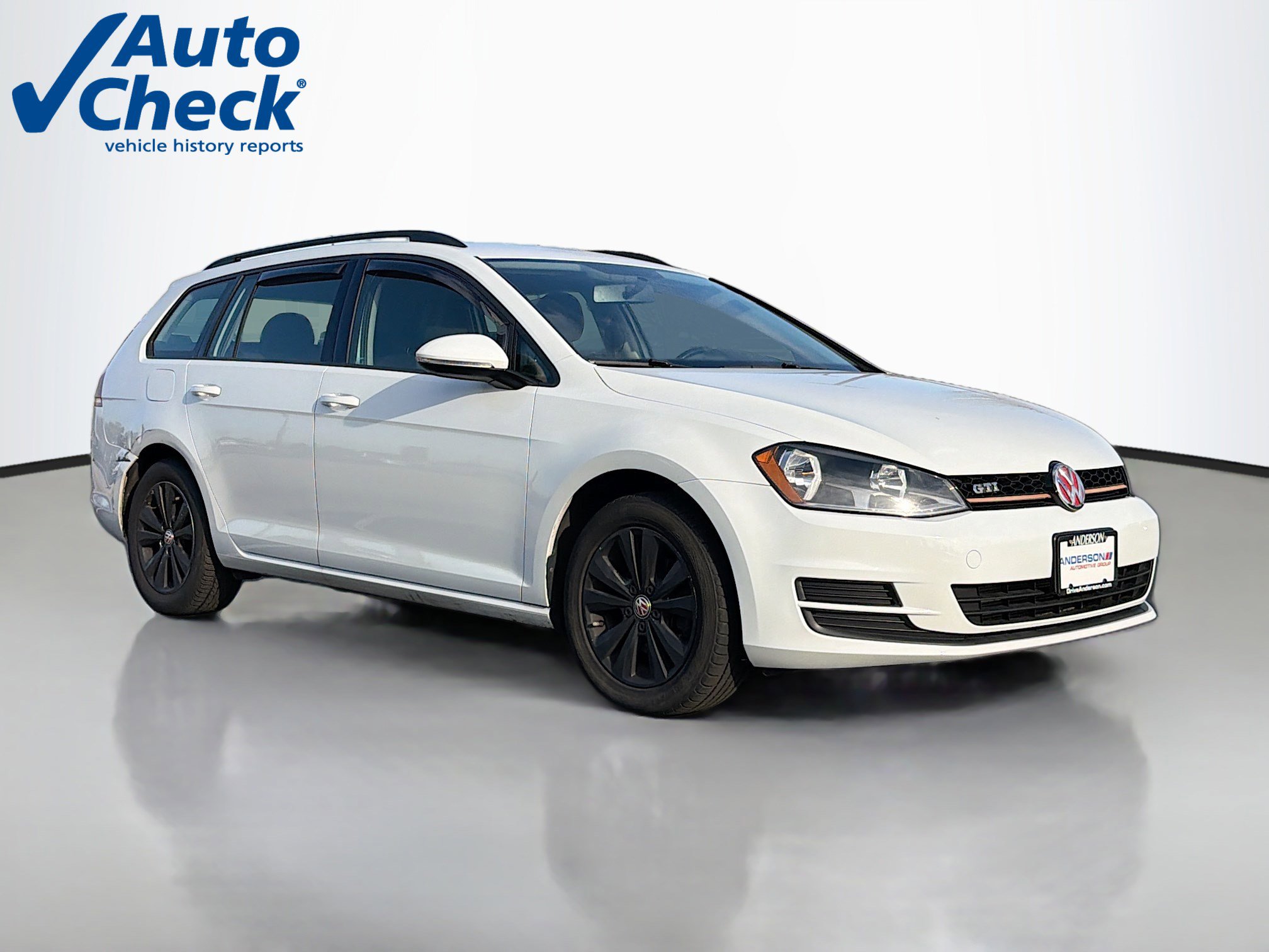 Used 2017 Volkswagen Golf S AWD/4WD image 1