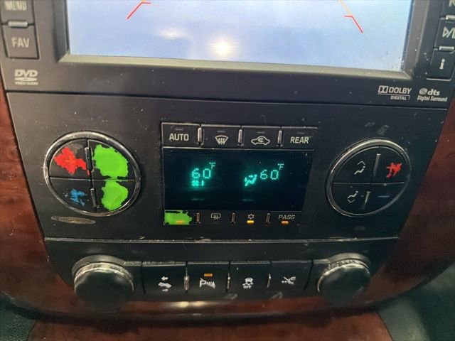 Used 2013 Chevrolet Tahoe LTZ image 22